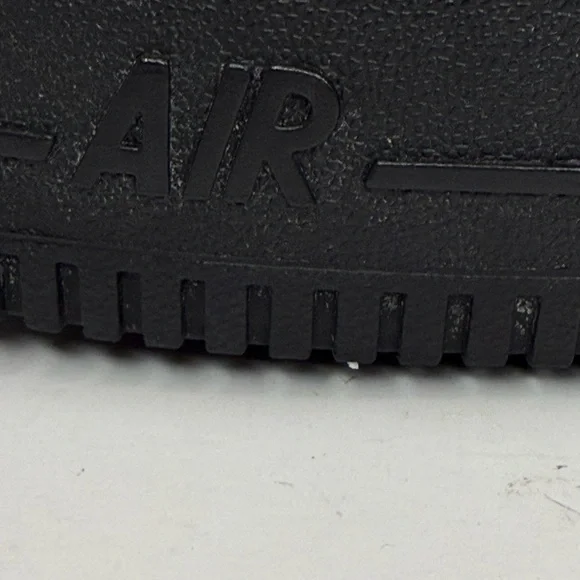 Nike Air Force 1 Low Black Iridescent Purple Chameleon Men’s 8 - Picture 7 of 8